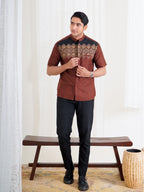 Swipe Up Kemeja Koko Pria Modern Katun Lengan Pendek Motif Aydan Brown